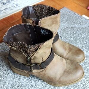 Jellypop Rosalie Faux Leather ankle Boots